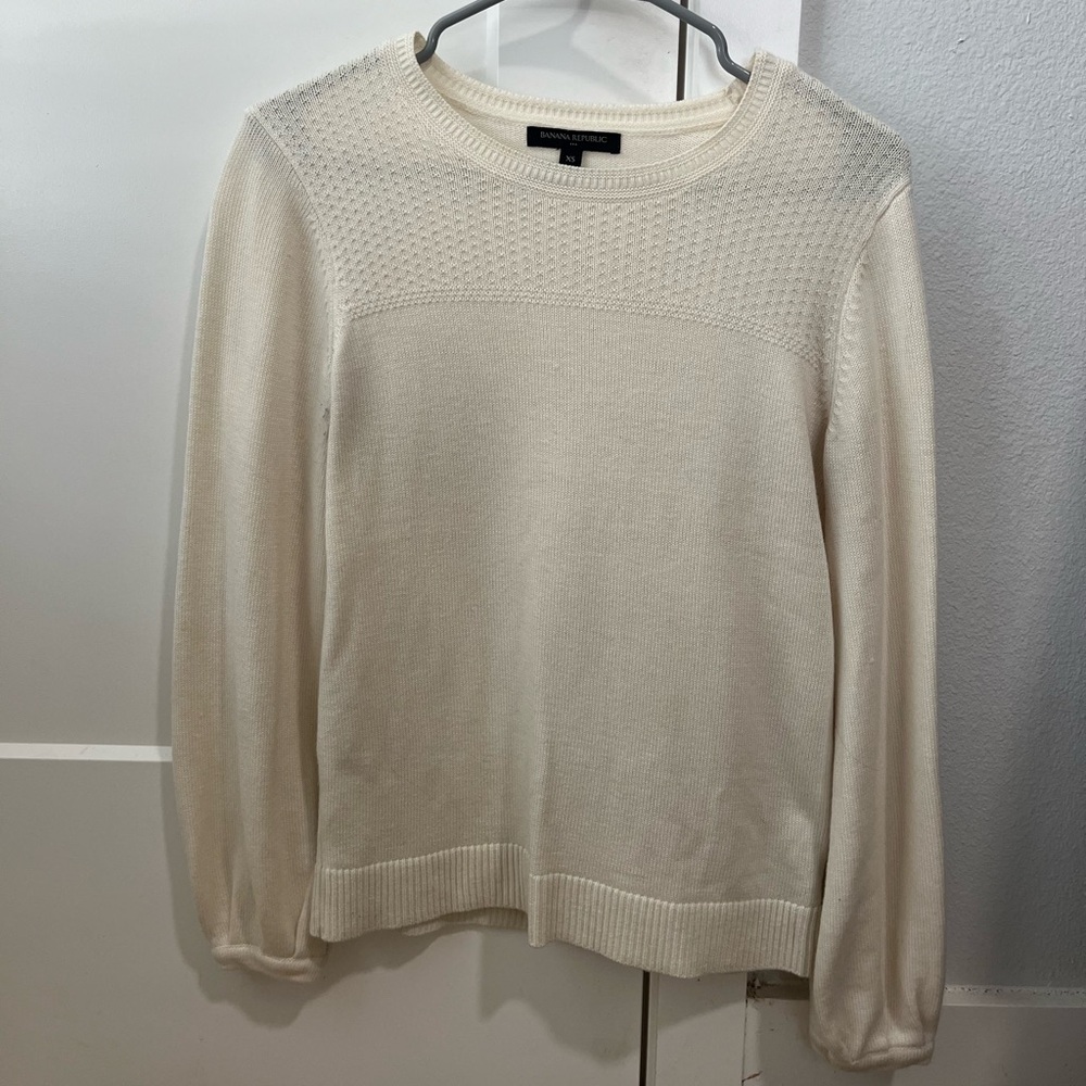 Banana Republic White Feminine Balloon Long Sleeve